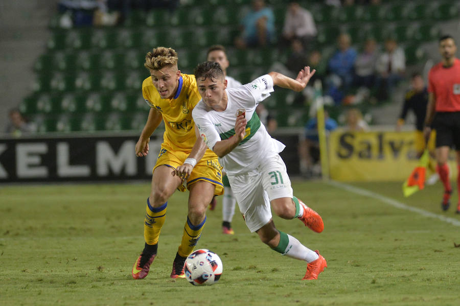 Las mejores imágenes del Elche -Alcorcón de Copa (0-1)