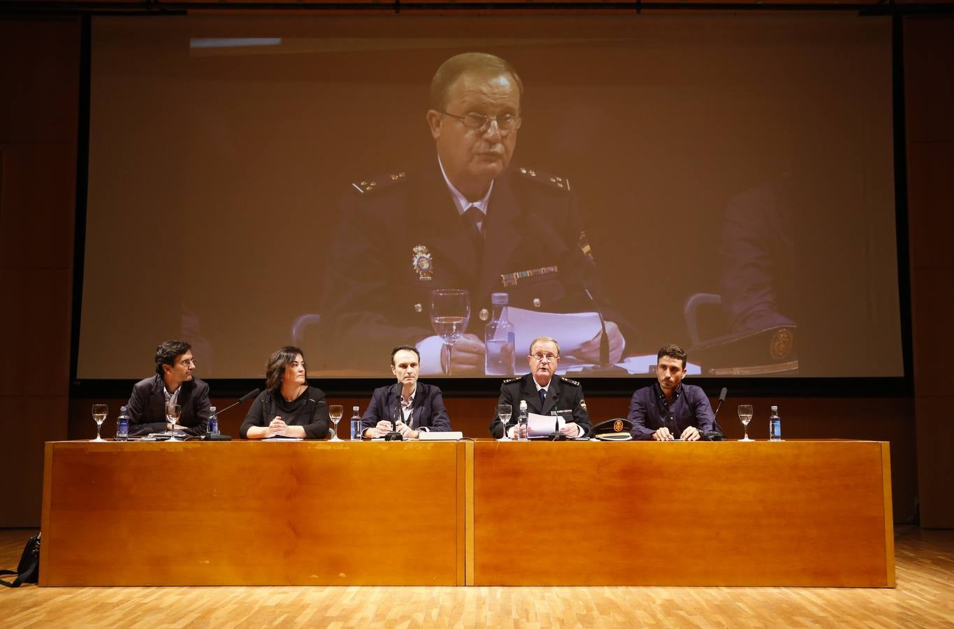 Lección magistral para gestionar hogares