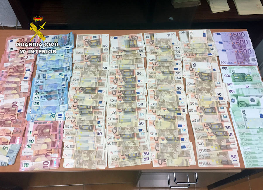 Doce detenidos por una veintena de robos violentos con armas de fuego