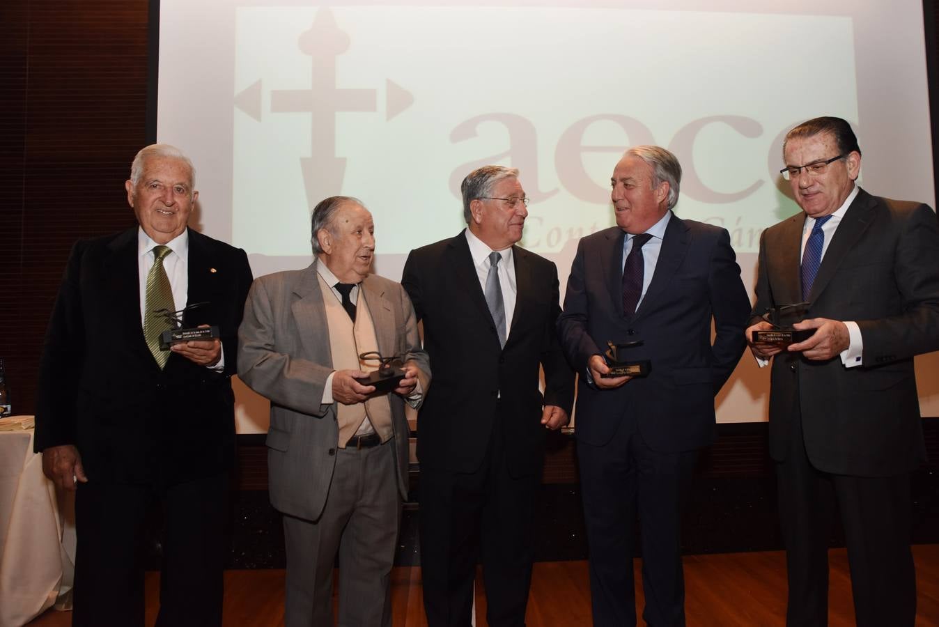 Más fondos para la esperanza
