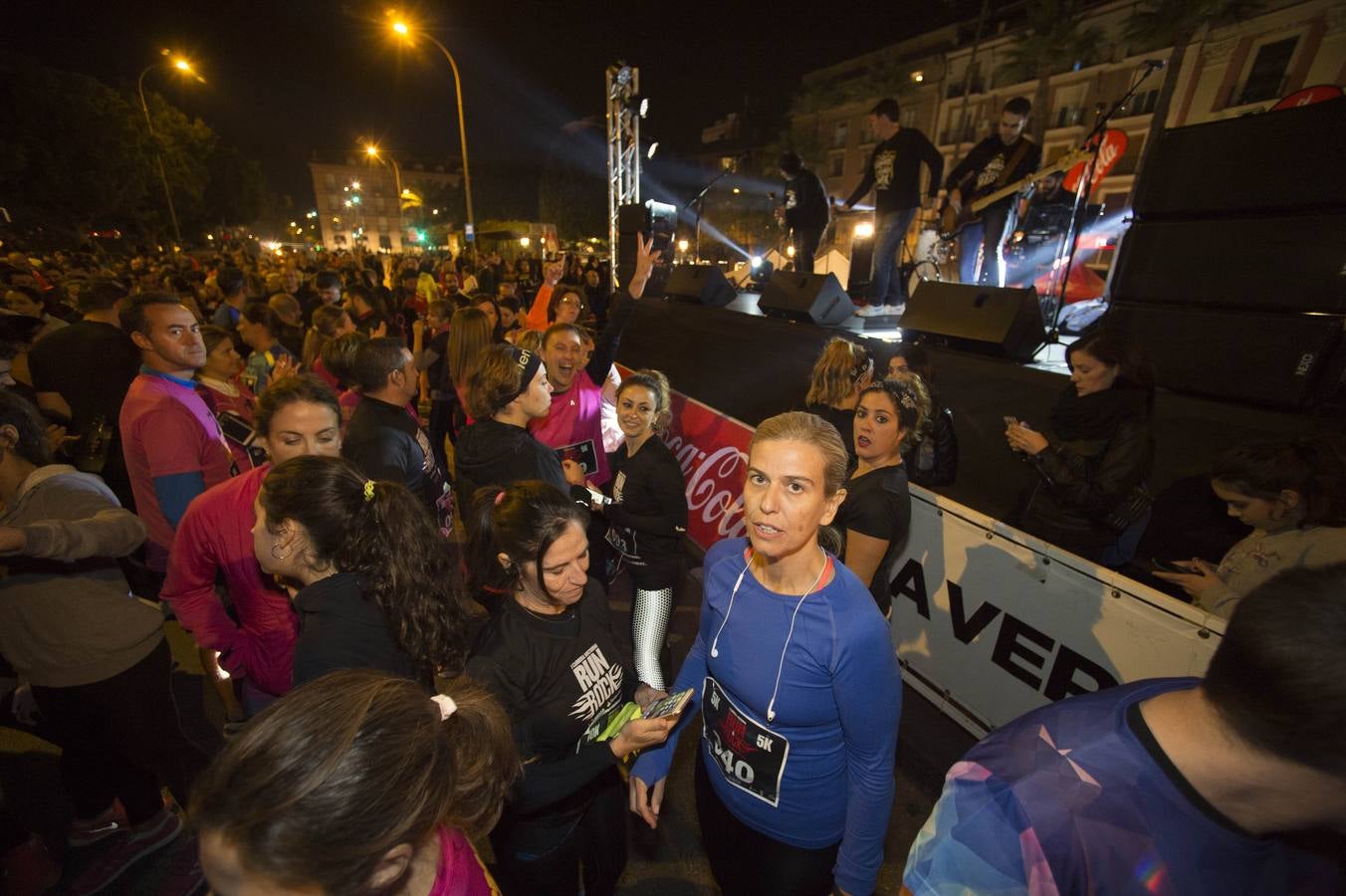 Noche de zapatillas y decibelios