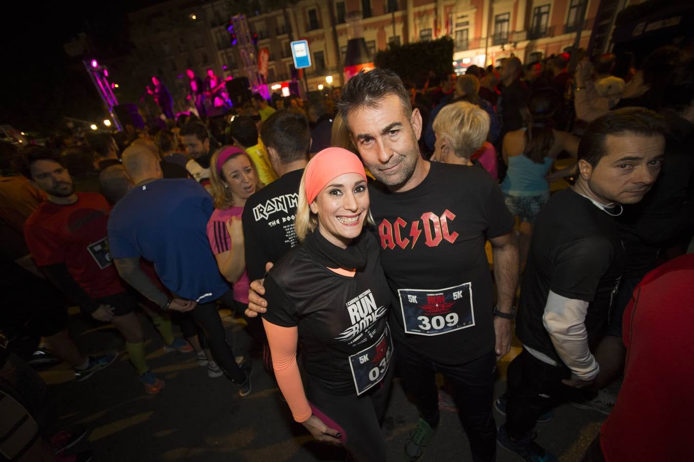 Noche de zapatillas y decibelios