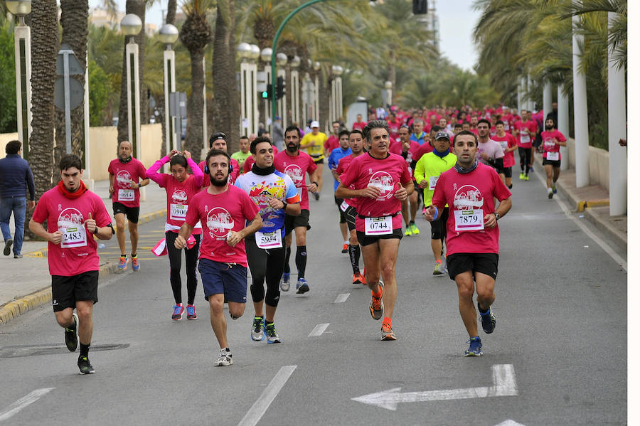 AMACMEC realiza su carrera contra el cáncer de mama