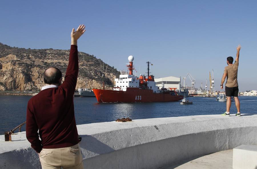 El &#039;Hespérides&#039; vuelve a la Antártida para estudiar el cambio climático