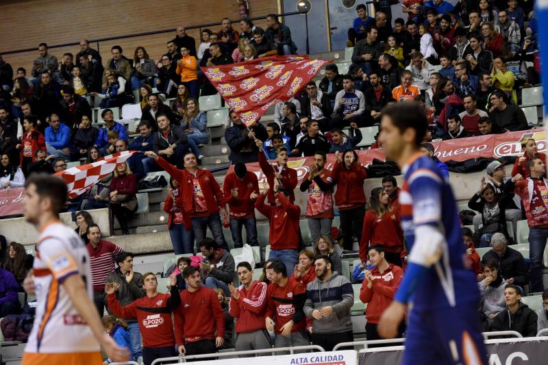 El Plásticos Romero frena en seco a ElPozo (4-4)