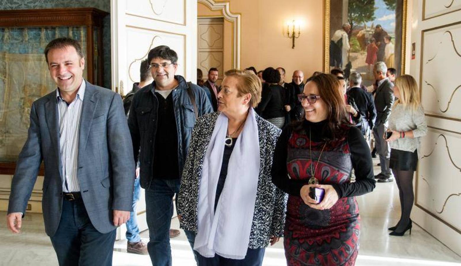 Tradicional brindis de Navidad en el Ayuntamiento