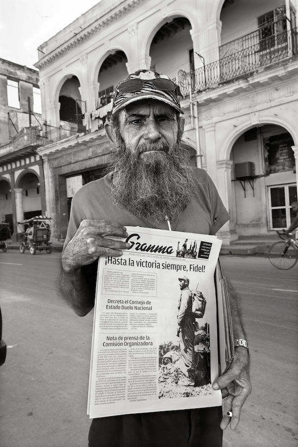El diario 'Granma' con la noticia de la muerte de Fidel.