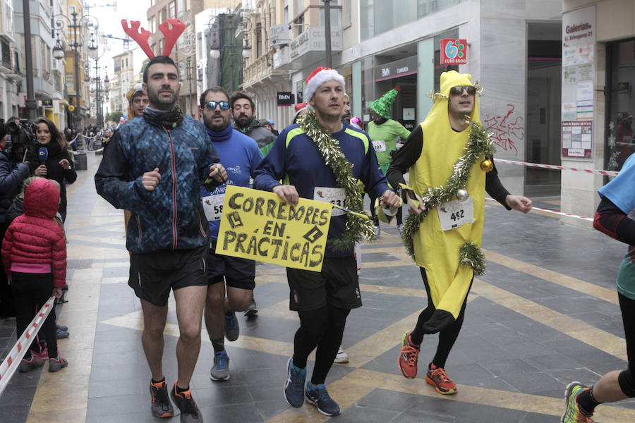 Más de 750 corredores disputan la San Silvestre de Lorca