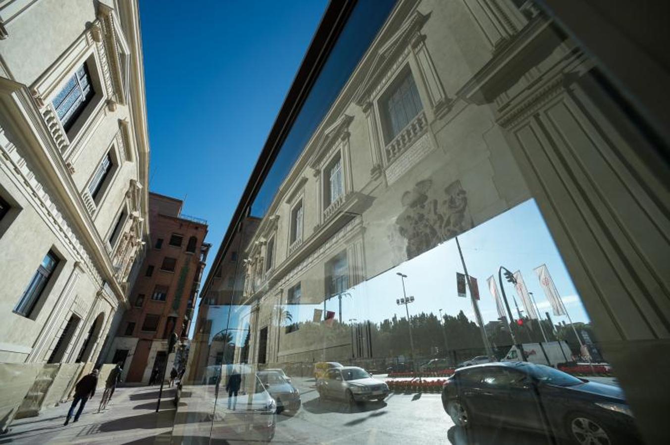 Concluye la restauración de la fachada del Almudí tras cinco meses de obras