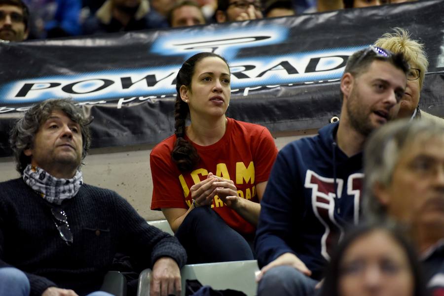 Imágenes del UCAM CB - Valencia Basket (75-78)