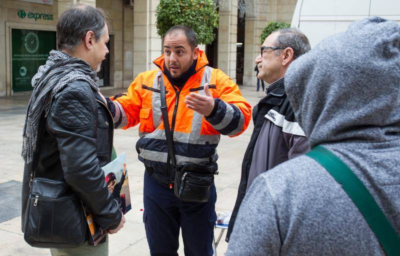 La UTE de limpieza se replanteará el despido del barrendero enfermo