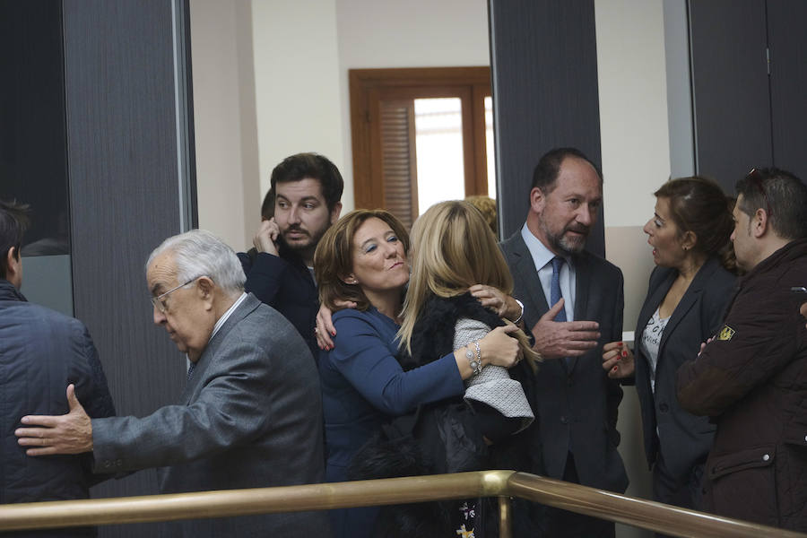 Ciudadanos propicia la primera moción de censura del mandato y da la Alcaldía al PP