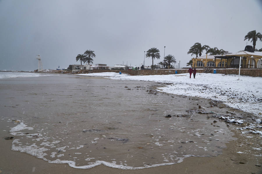 Nieve en el litoral de la Vega Baja