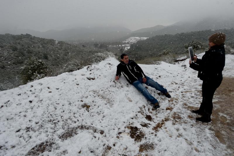 Los copos de nieve le cambian la cara a Cartagena