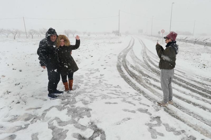 Los copos de nieve le cambian la cara a Cartagena