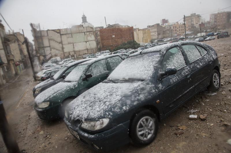 Los copos de nieve le cambian la cara a Cartagena
