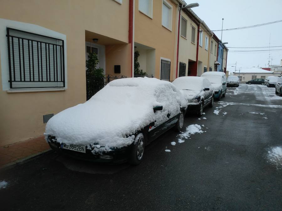 La nieve cayó con intensidad en Bullas