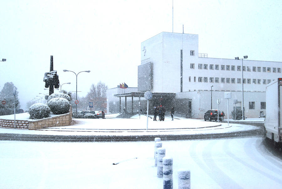 La nieve cubre de blanco Yecla