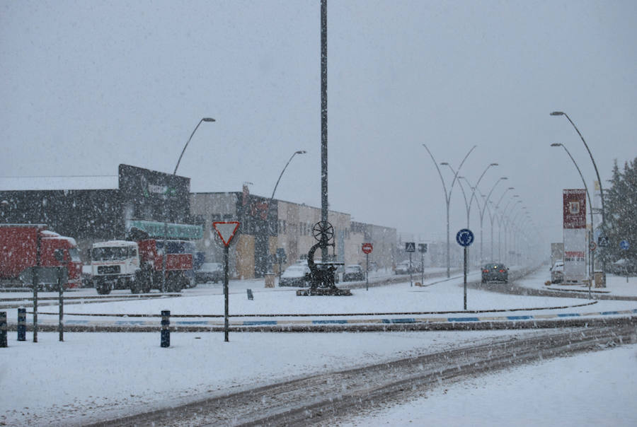 La nieve cubre de blanco Yecla