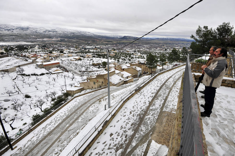 Moratalla amanece de postal por la nevada