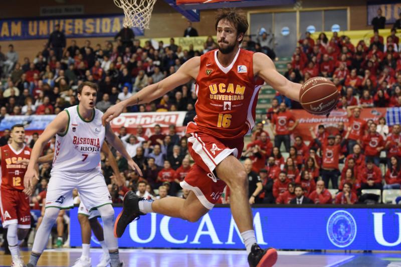 El UCAM, sin opciones ante el Baskonia (71-92)