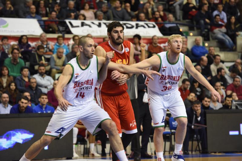 El UCAM, sin opciones ante el Baskonia (71-92)