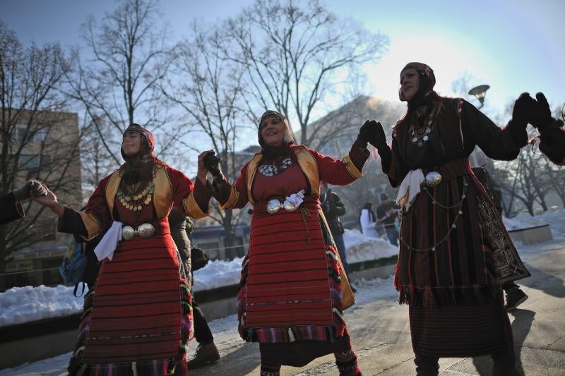 La gran mascarada búlgara