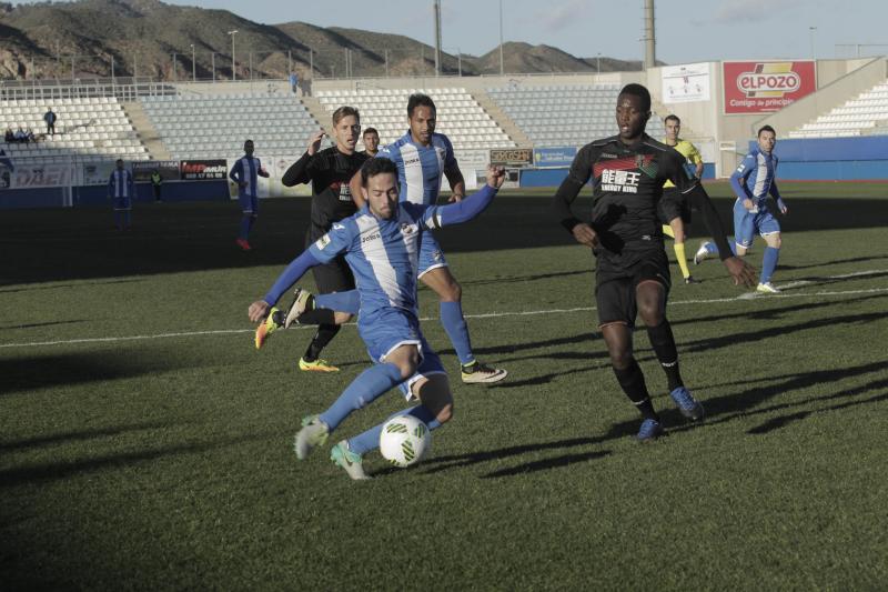 El Lorca, de nuevo colíder (2-1)