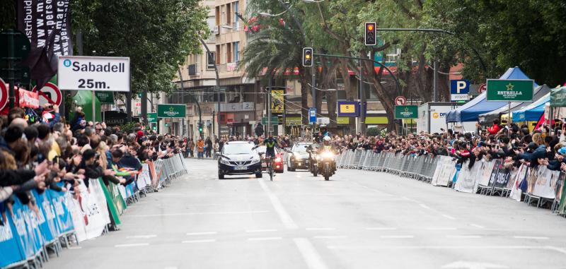 La Vuelta se queda en casa