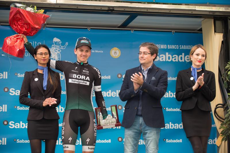 La Vuelta se queda en casa