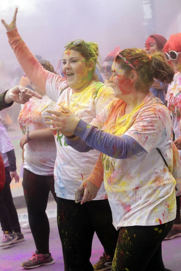 Color y risas en la Arena Bruja&#039;s Run