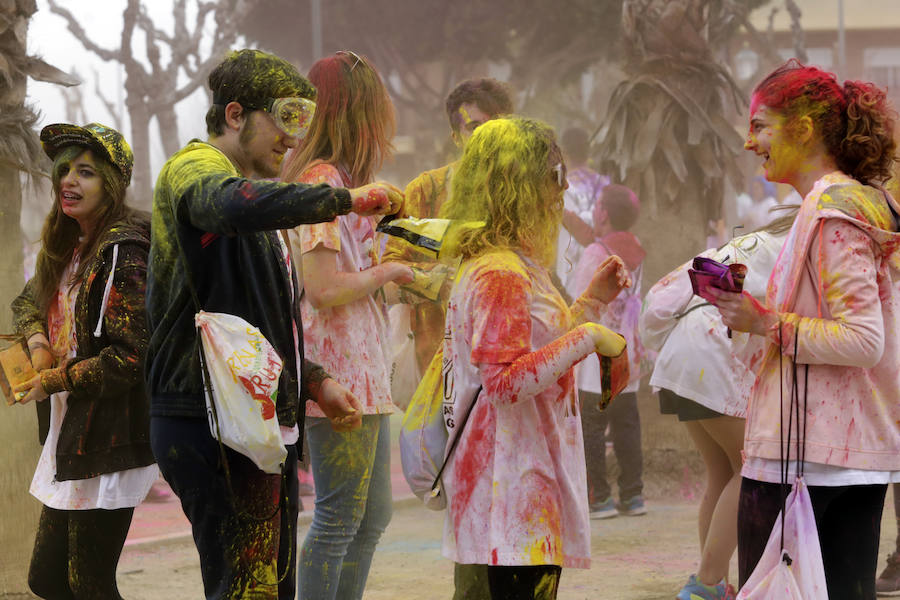 Color y risas en la Arena Bruja&#039;s Run