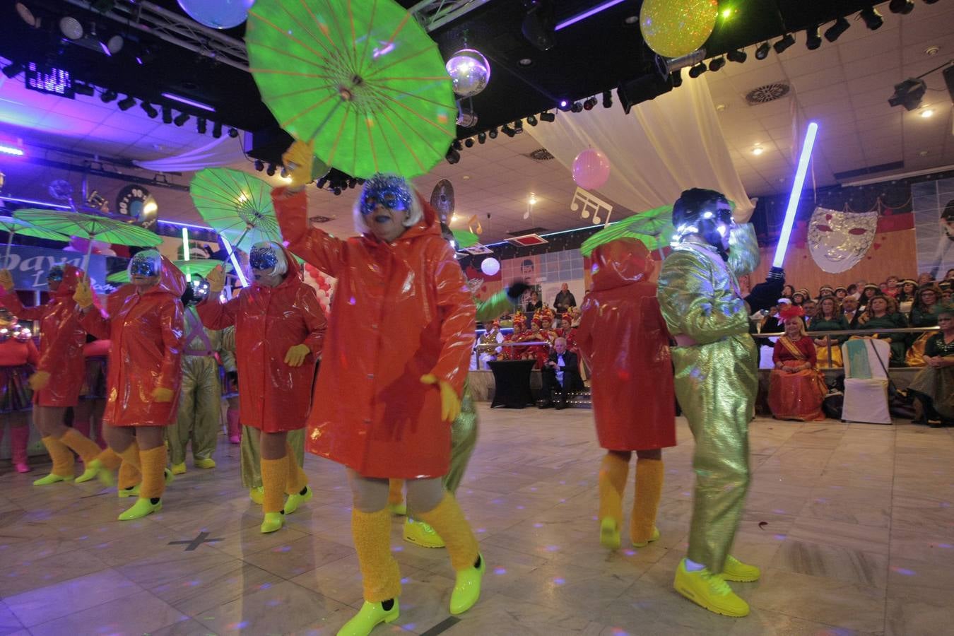 Los mayores hacen más divertido el Carnaval de Cartagena