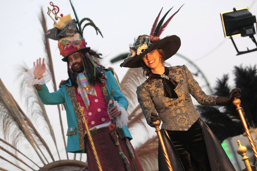 &#039;Glamour&#039; carnavalero en Cartagena