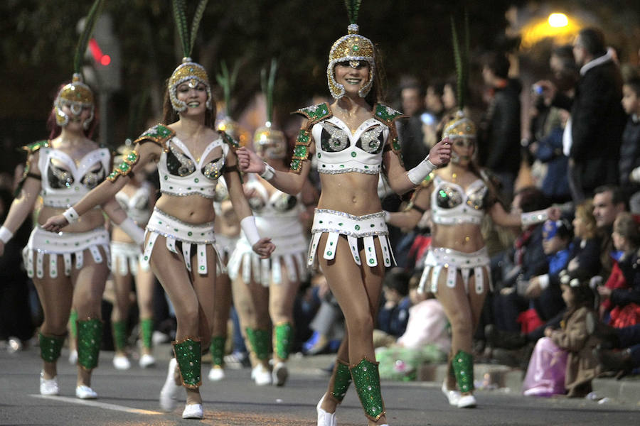 &#039;Glamour&#039; carnavalero en Cartagena