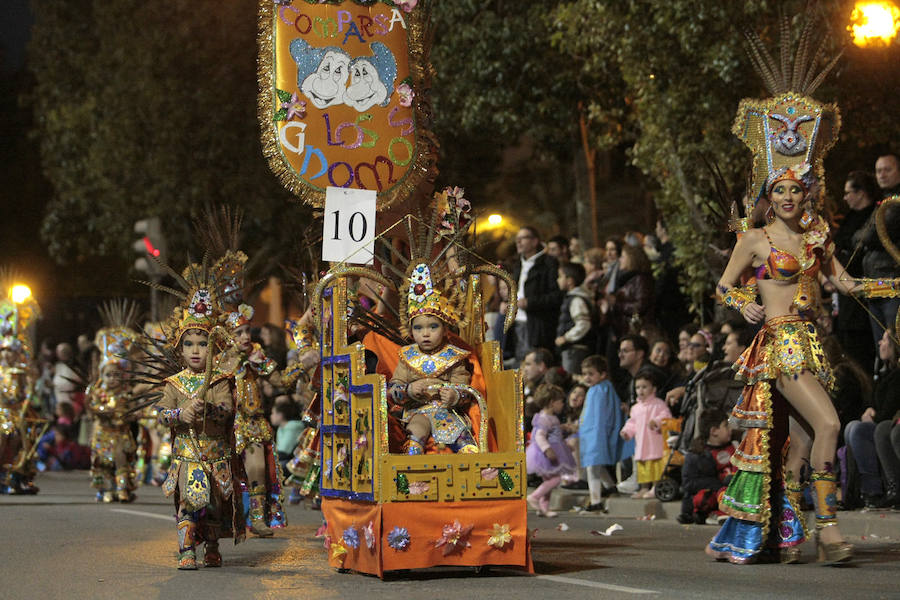 &#039;Glamour&#039; carnavalero en Cartagena