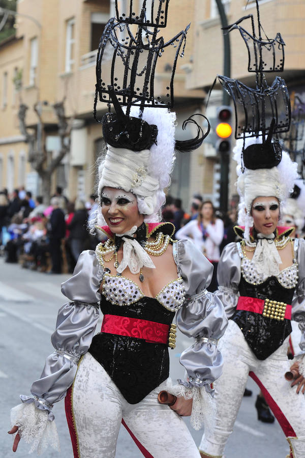 Cabezo de Torres derrocha alegría y creatividad en su gran carnaval