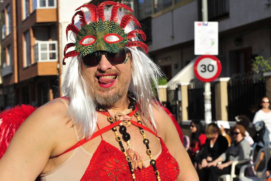 Cabezo de Torres derrocha alegría y creatividad en su gran carnaval