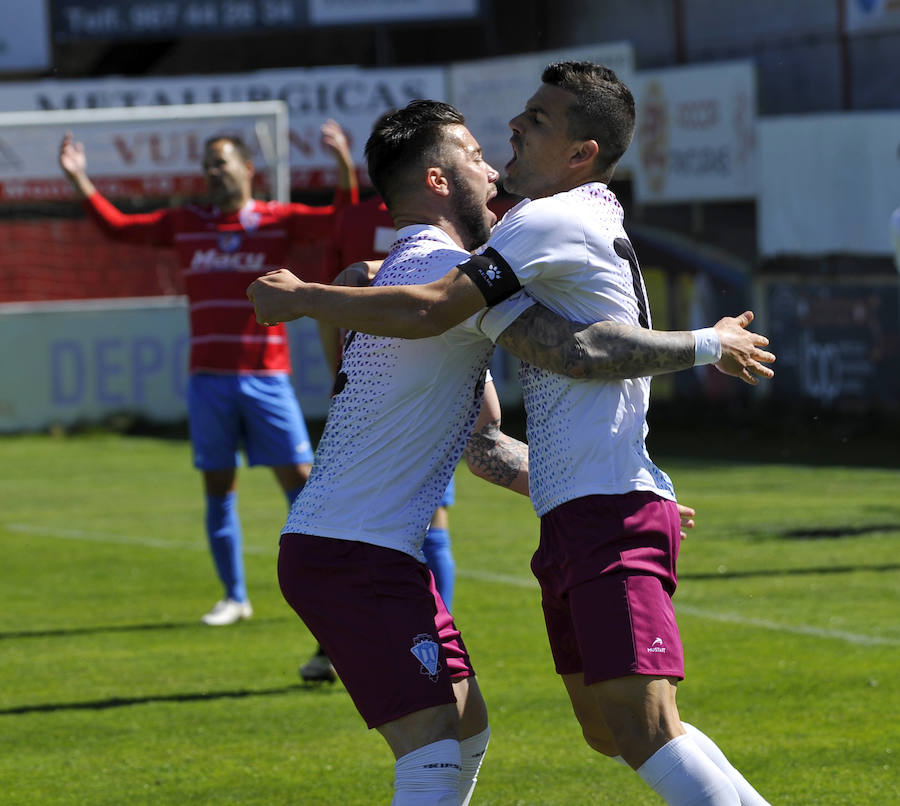 El Jumilla consigue un punto frente a La Roda (1-1)