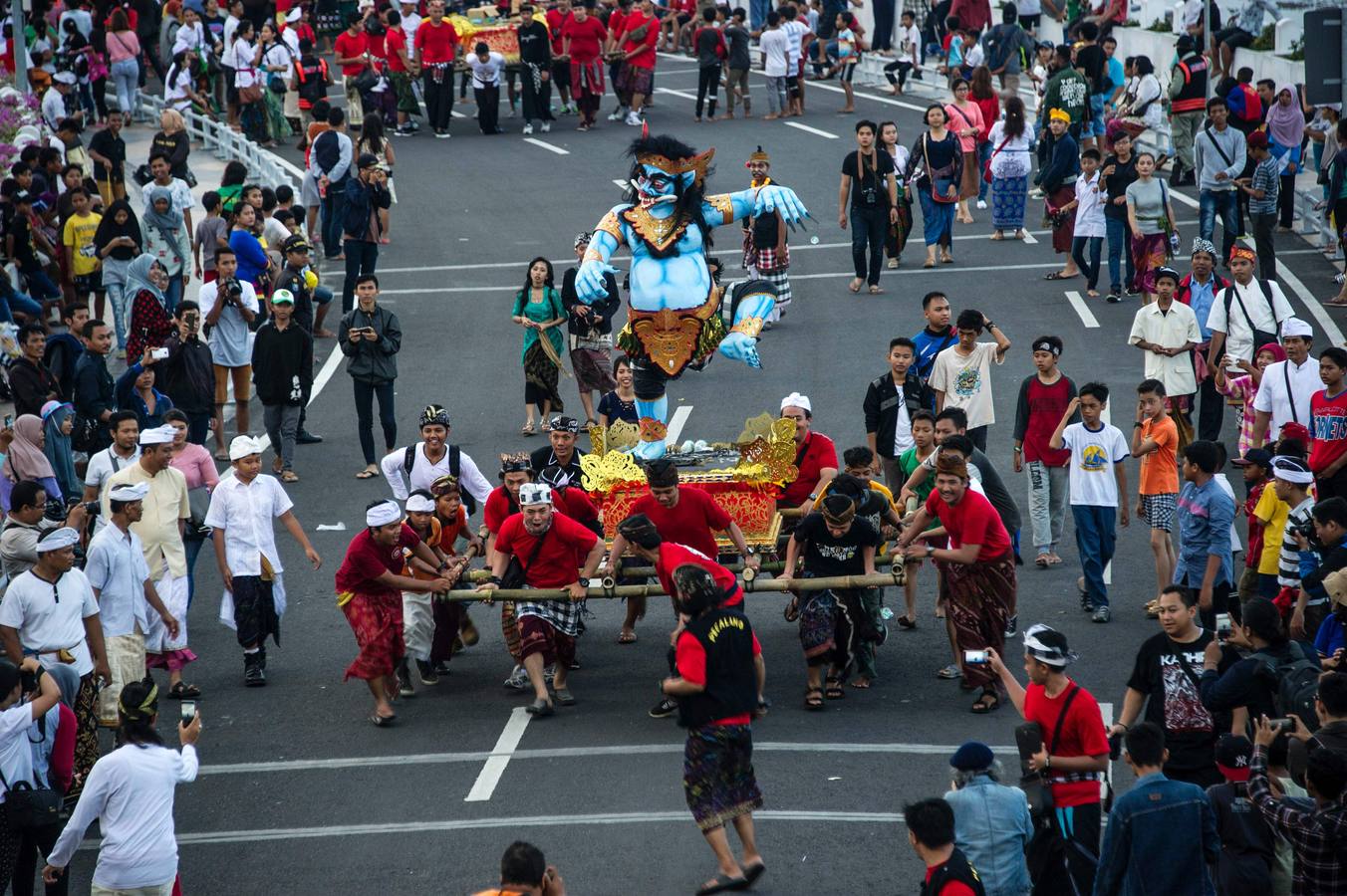 ¡Chsssssssss! ¡Que viene el diablo!