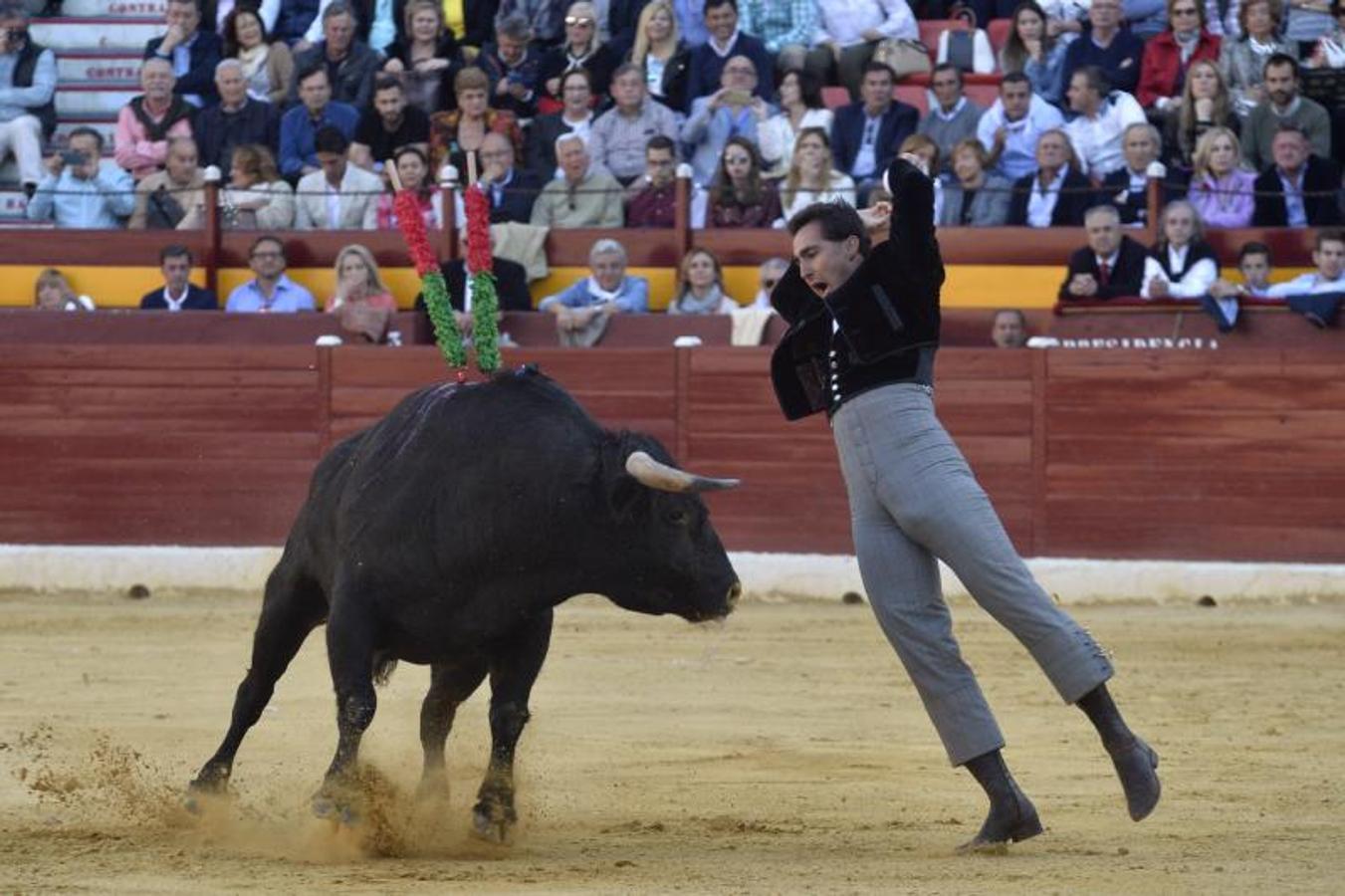 Toreros y solidaridad triunfan en el festival contra el cáncer