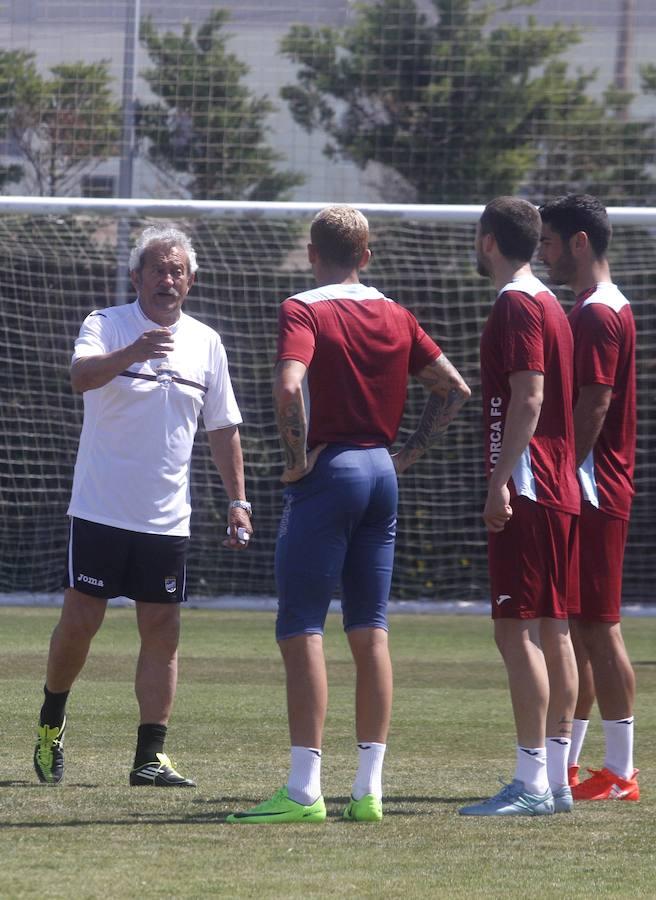 David Vidal dirige su primer entrenamiento con el Lorca