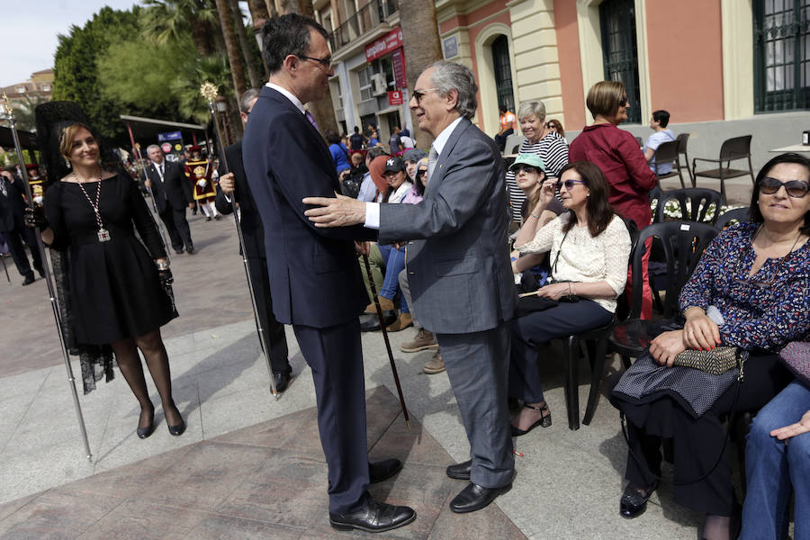 Desembarco de túnicas moradas