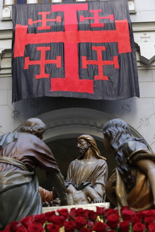 El Santo Sepulcro recorre las calles de Murcia