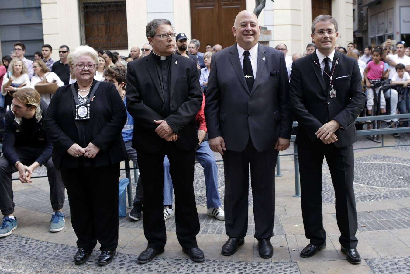 Servitas procesiona en la tarde del Viernes Santo murciano