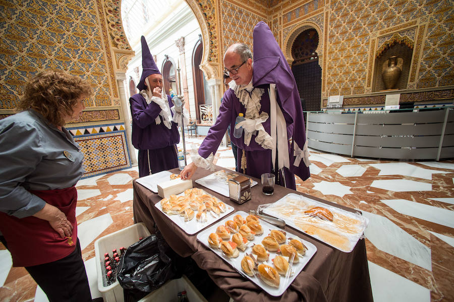 Desembarco de túnicas moradas