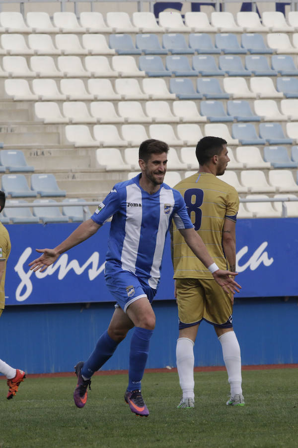 El Lorca recupera el liderato (1-0)