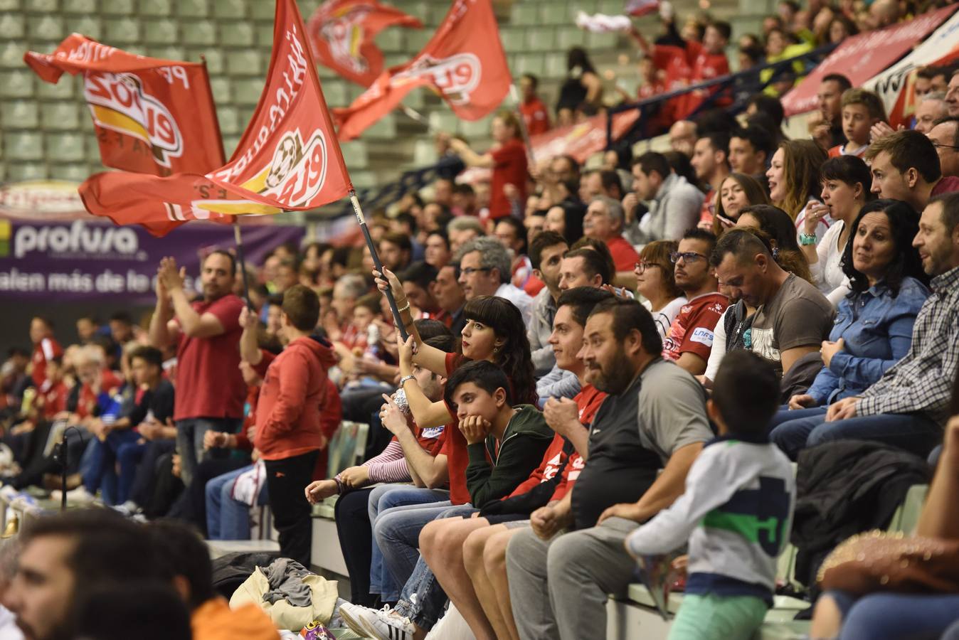 ElPozo se mete a la afición en el bolsillo