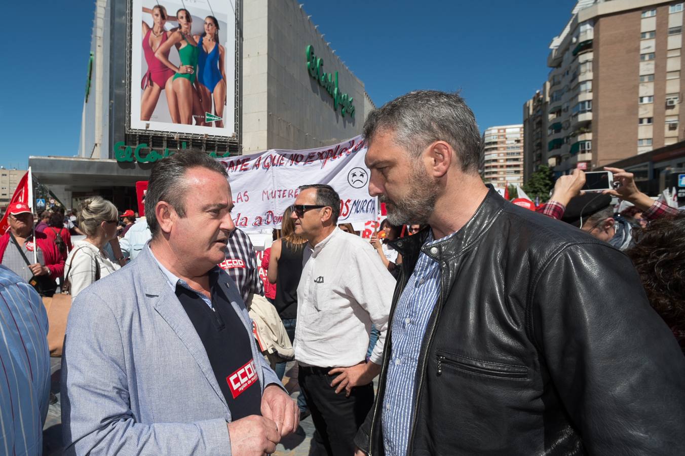 Trabajadores y sindicatos salen a la calle contra la precariedad