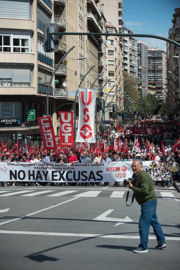 Trabajadores y sindicatos salen a la calle contra la precariedad